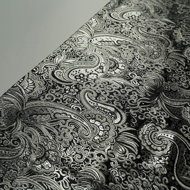 Парча Жаккард Серебро 01 черный ткани оптом Москва магазин Акварель Текс доставка Ставрополь, Краснодар, купите ткани в рулоннах оптом